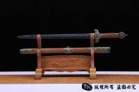 《龙行天下》 查长伟作品 收藏于陕西西安历史博物馆