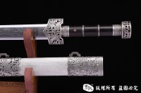 陨铁承影剑 查长伟作品