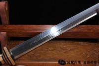 宝塔寒光剑