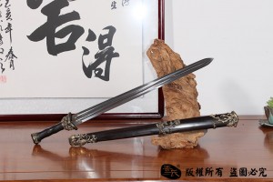 新君子剑 瓦楞形制