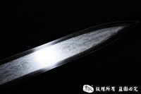 玄铁大清圣剑 查长伟作品