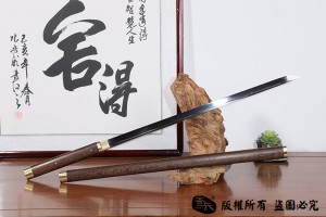 素装包铜唐刀