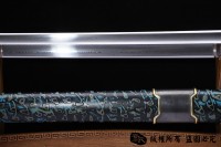 瓦楞款玄冰剑